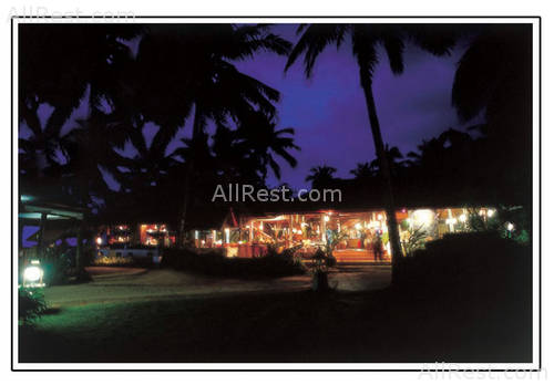The Fair House Beach Resort 28